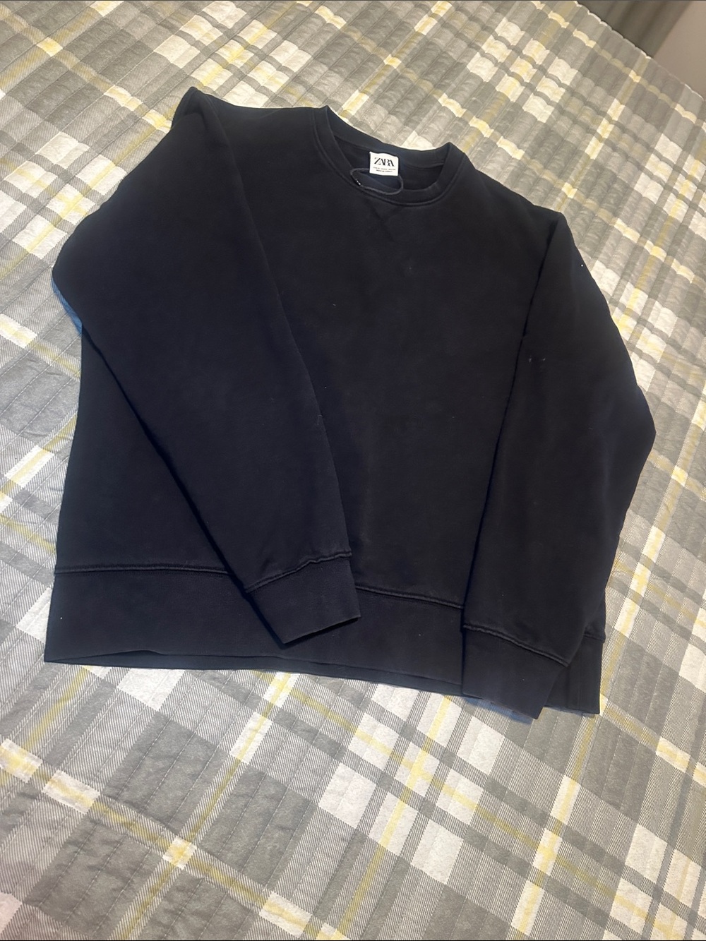 Zara Men Black Crewneck Sweatshirt